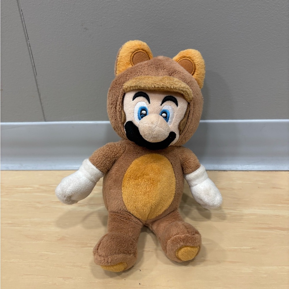 Nintendo Super Mario Bros Tanooki Mario Plush